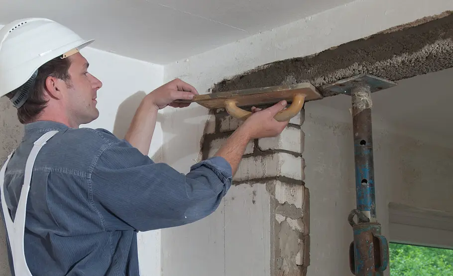 Wanddurchbruch mit Betonsturz