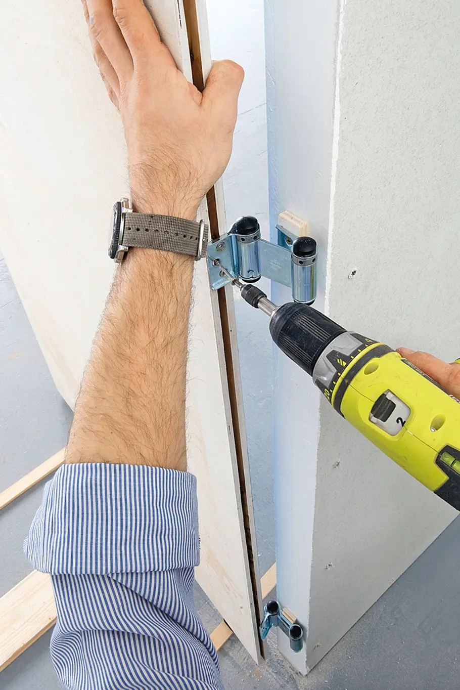 Schwingtür selber bauen