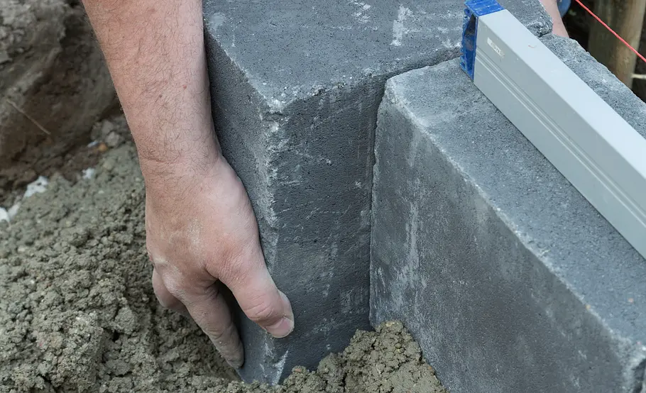 Terrassenüberdachung aus Alu und Glas bauen