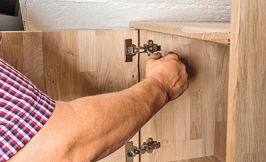 Treppenschrank bauen