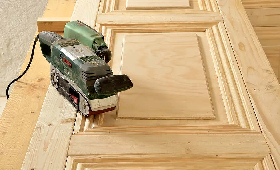Haustür aus Holz bauen