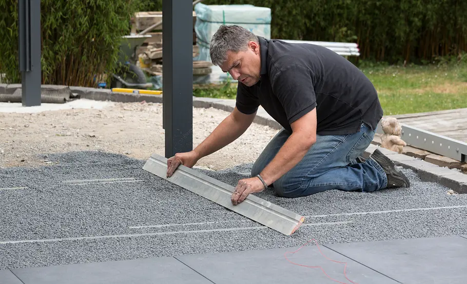 Terrassenüberdachung aus Alu und Glas bauen