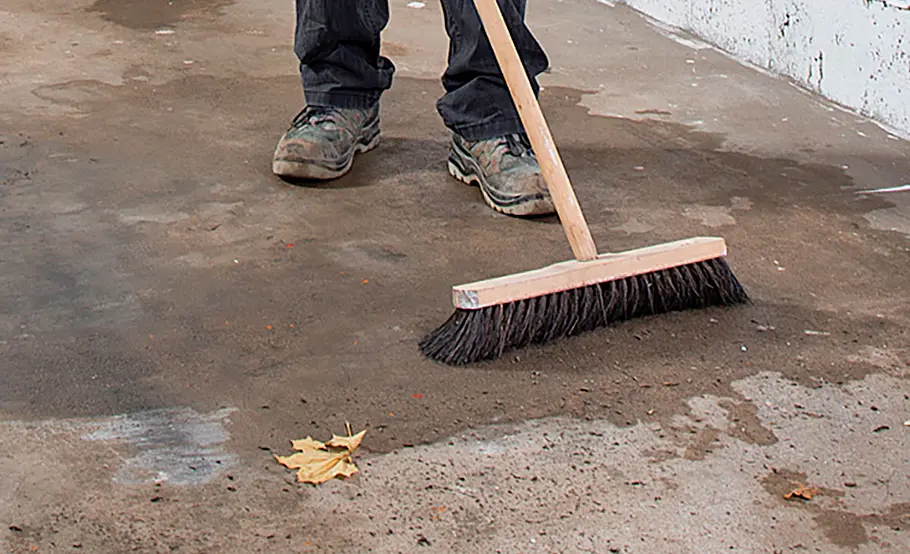 Garagenboden aus Beton versiegeln
