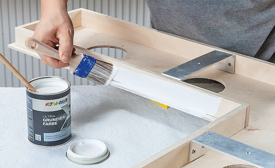 Lackieren mit Acryllack