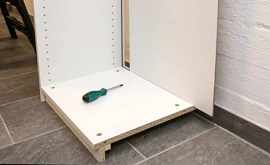 Kellerschrank bauen