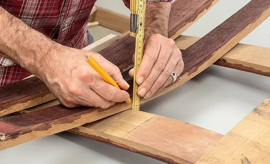 Stuhl aus Weinfass bauen
