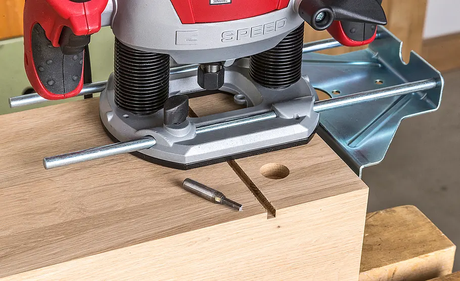 Leseleuchte mit Ablage selber bauen