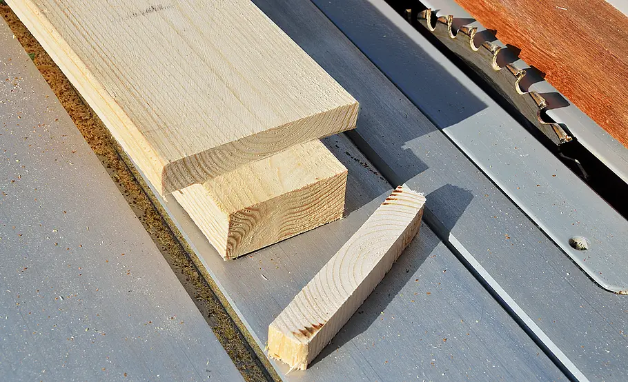 Haustür aus Holz bauen