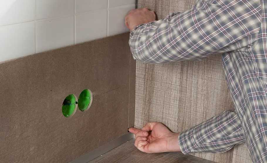 Küchenrückwand mit Wandpaneelen verkleiden