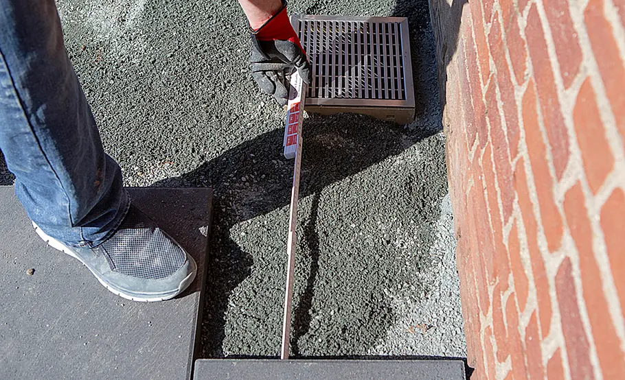 Wasserablauf einbauen