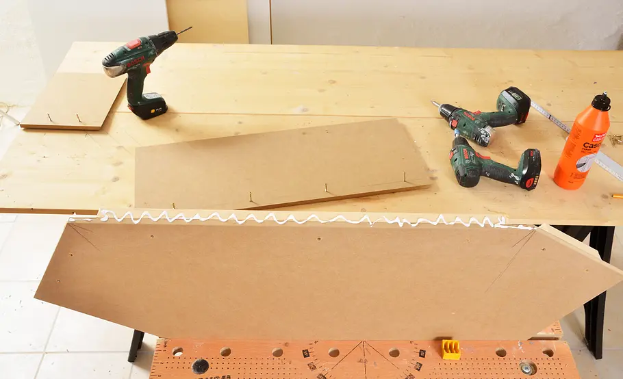 Flur-Eckschrank selber bauen