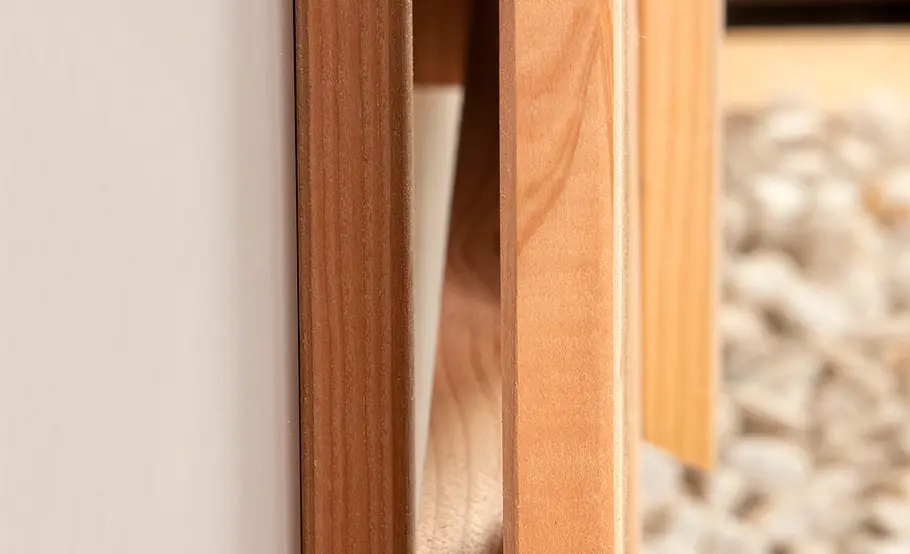 Senkrechte Holzverkleidung vor Nässe schützen