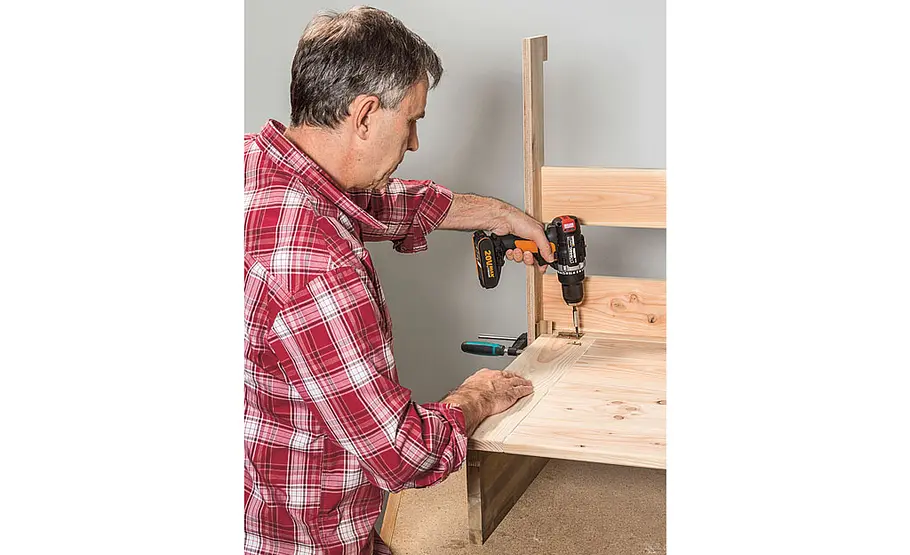 Klapptisch für den Balkon selber bauen