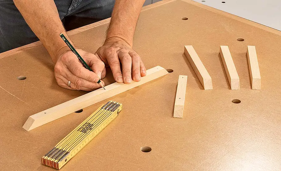 Leuchte aus Diarahmen bauen