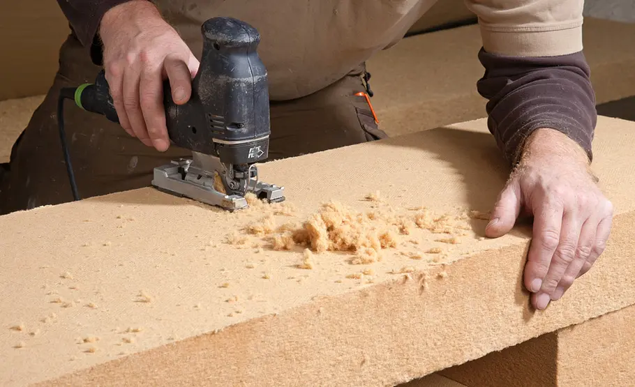 Dachboden dämmen mit Holzfaserplatten
