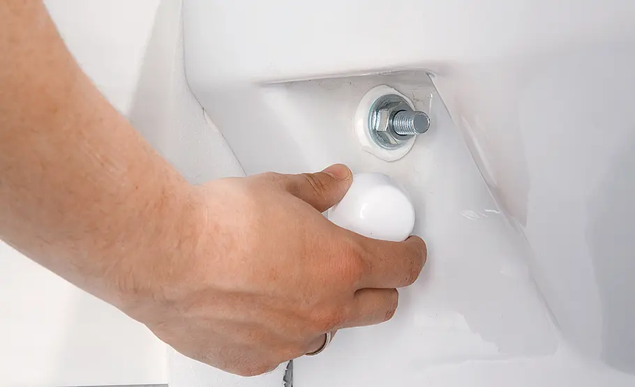 Wandhängendes Bidet montieren