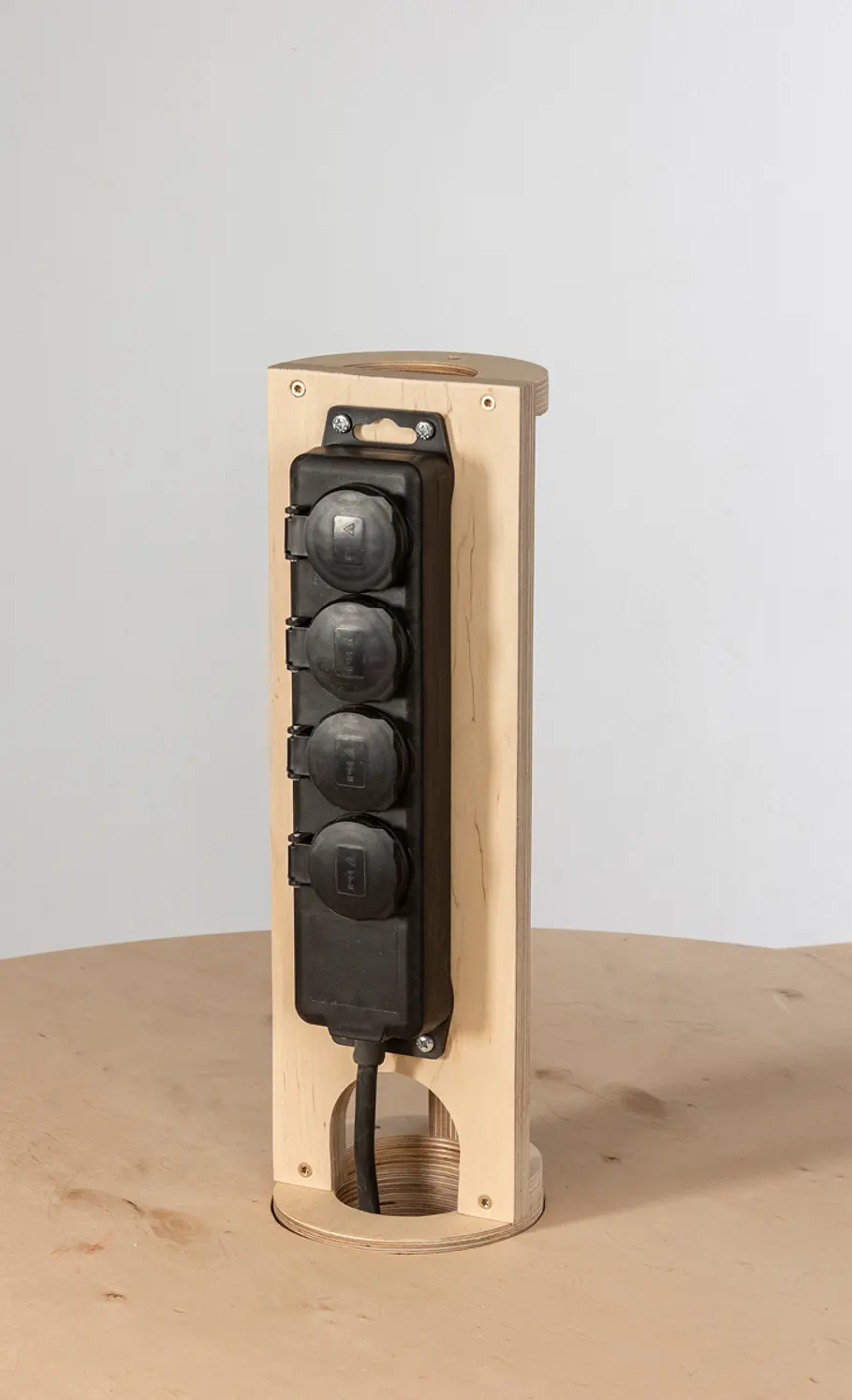 Werkstattschrank mit Maschinenrondell bauen
