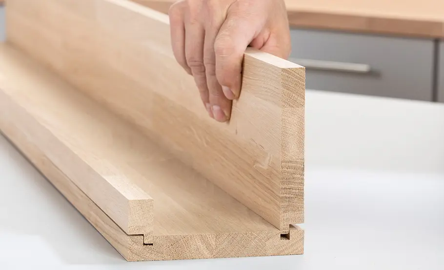 Elektrisch höhenverstellbaren Schreibtisch bauen