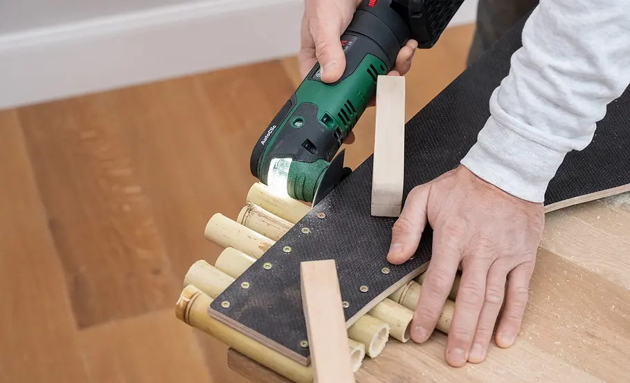 Bett-Rückwand aus Bambus bauen