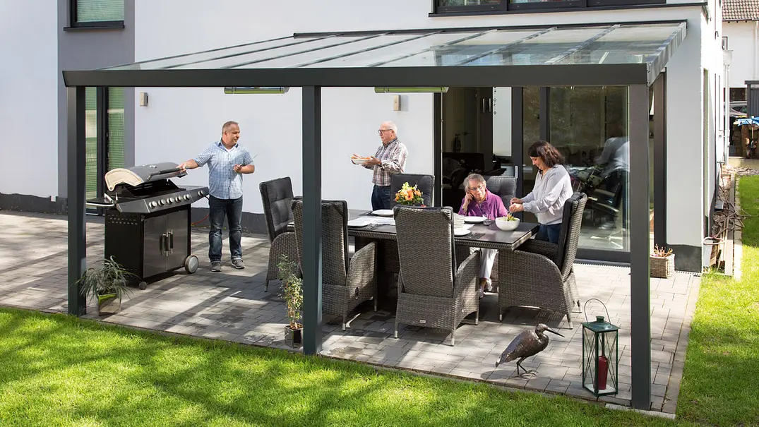 Terrassendach aus Aluminium selber bauen - Foto: sidm/CK Terrassendach aus Aluminium selber bauen - Foto: sidm/CK