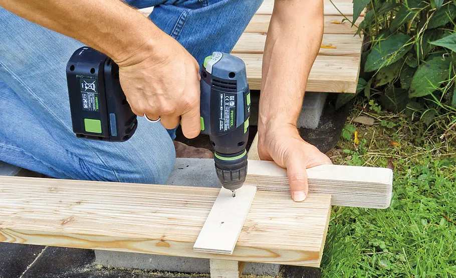 Kleines Sonnendeck selber bauen