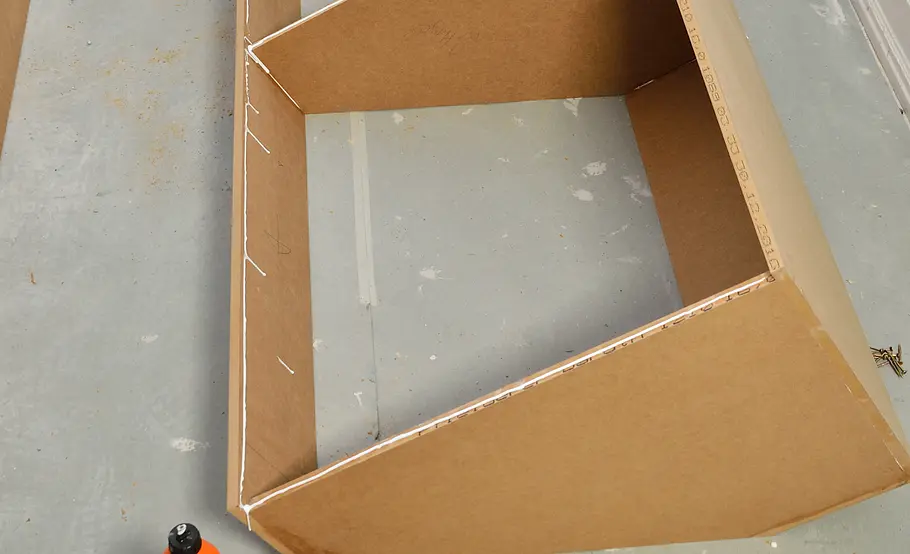 Flur-Eckschrank selber bauen