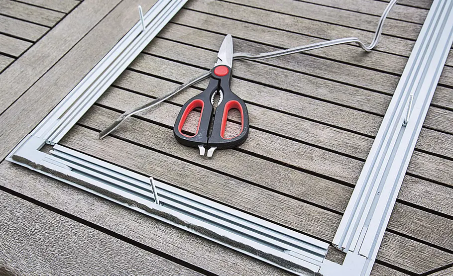 Abdeckung für Schutz vor Laub und Insekten