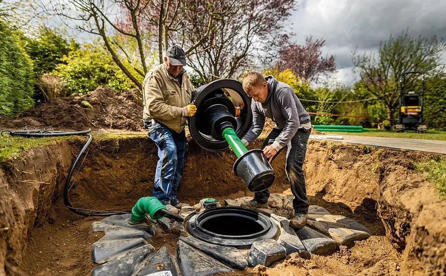 Regenwassertank im Garten vergraben