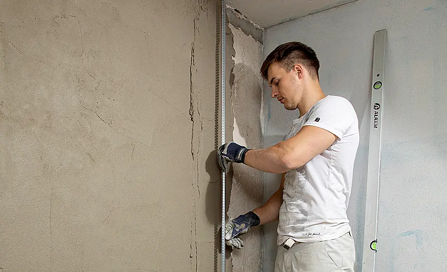 So können Sie die Kellerwand verputzen