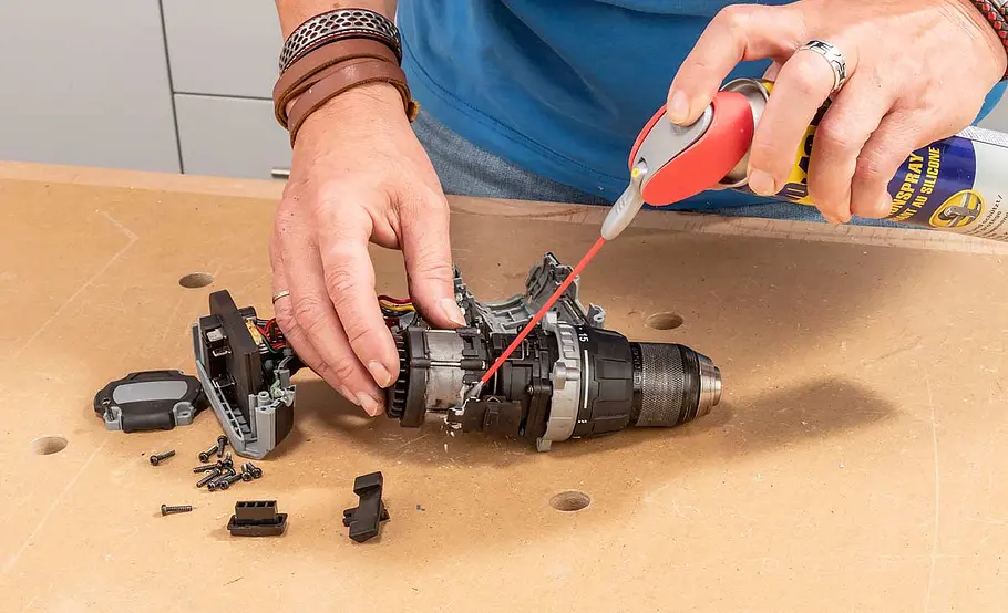 Akkuschrauber reparieren