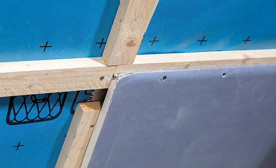 Dachausbau mit Gipskarton-Bauplatten