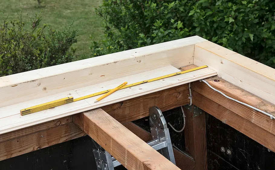 Gartenhaus: Erweiterung des Unterbaus