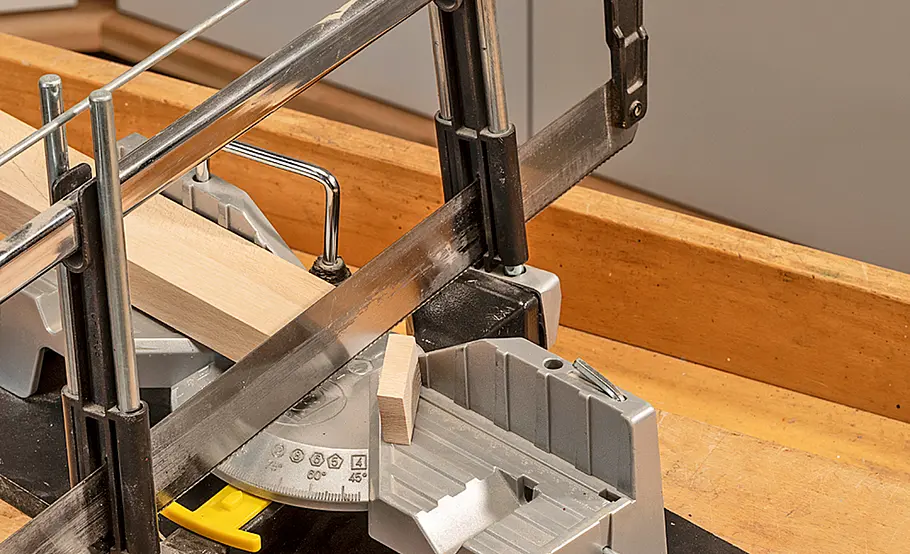 Klappbaren Treppenhocker bauen