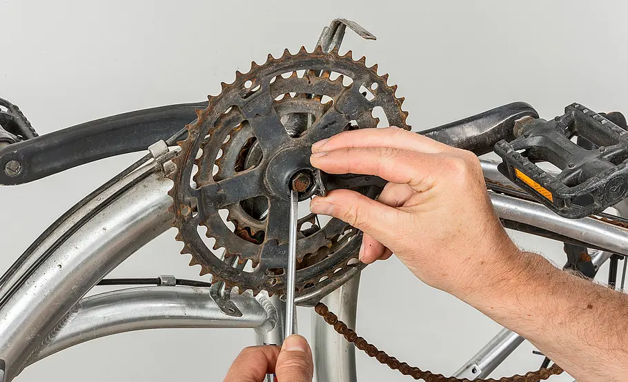 Fahrrad-Reparatur: Kurbelantrieb erneuern