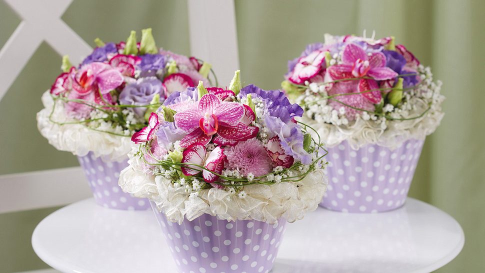 Blumengestecke selber machen - Foto: Blumen – 1000 gute Gründe / Patrick Pantze Images GmbH