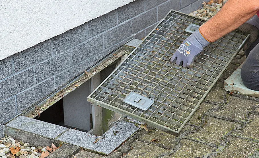 Abdeckung für Schutz vor Laub und Insekten