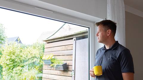 Fenster mit Lüftung - Foto: Hersteller / Schellenberg