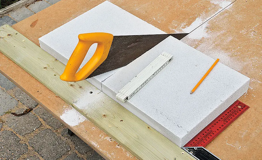 Pflanzkübel aus Betonplatten bauen