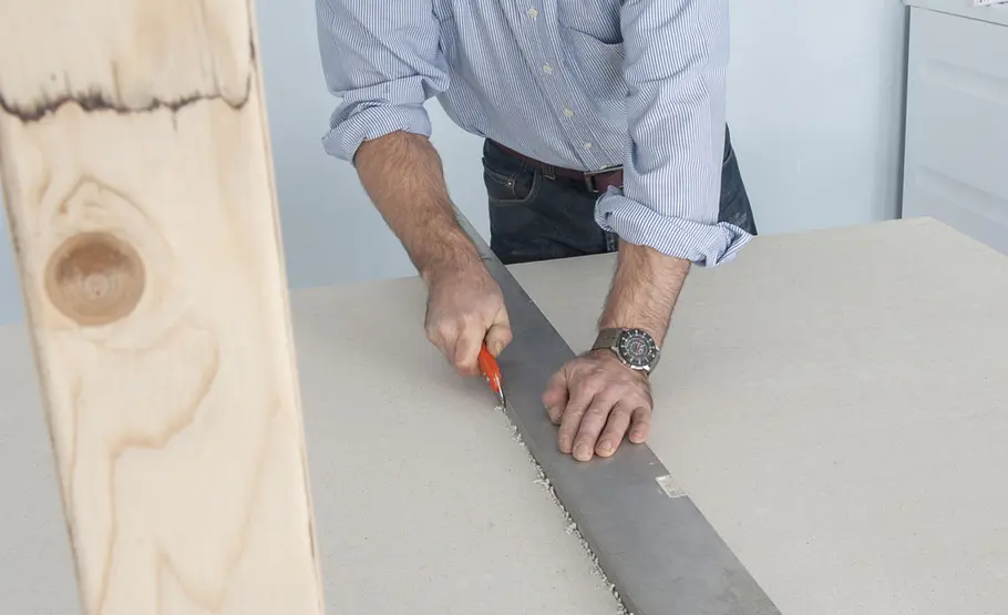 Trennwandbau mit Holzprofilen