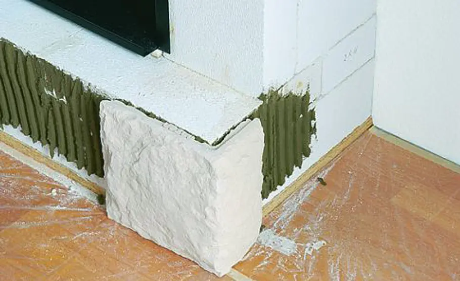 Ethanol-Kamin verblenden: Schritt 3 von 6 Ethanol-Kamin