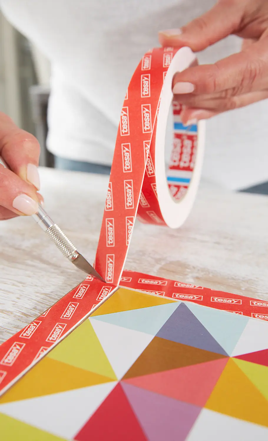DIY: Kinderregal verzieren Kinderregal verzieren