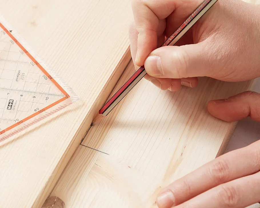 Klapptisch bauen: Schritt 2 von 12 Klapptisch und Wandspiegel