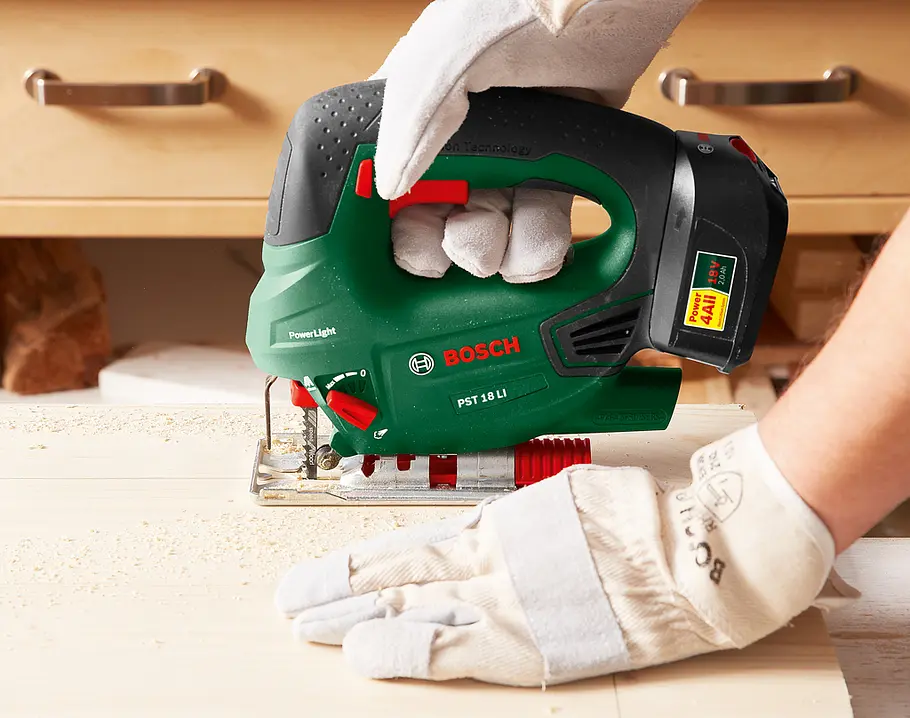 Klapptisch bauen: Schritt 4 von 12 Klapptisch und Wandspiegel