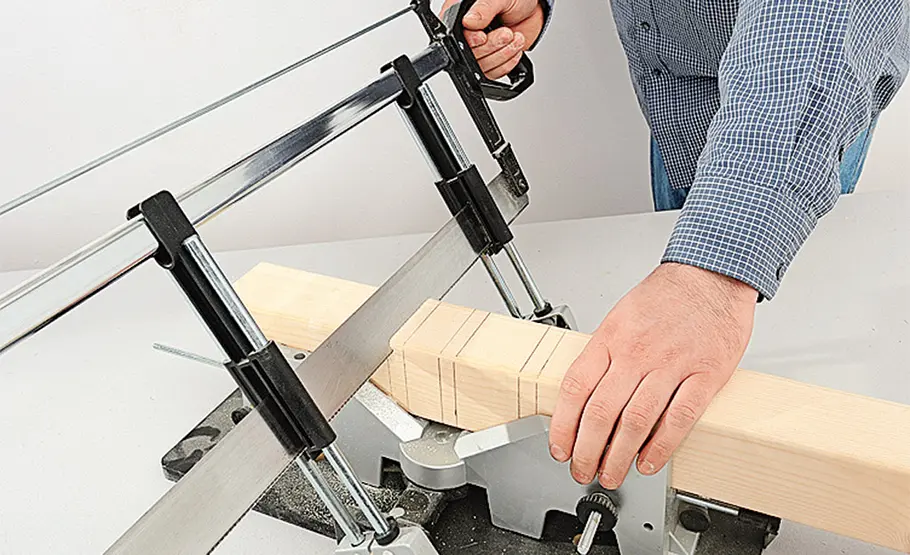 Anleitung: DIY-Konsolentisch selber bauen Bauanleitung
