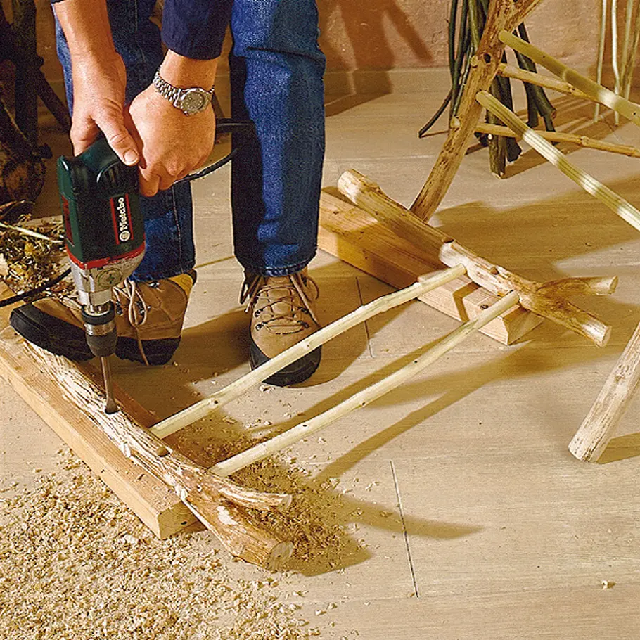 Tisch aus Ästen Möbel aus Ästen selber bauen