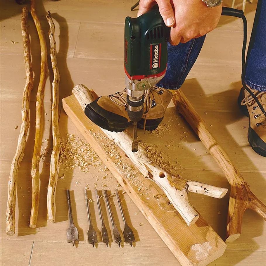 Tisch aus Ästen Möbel aus Ästen selber bauen
