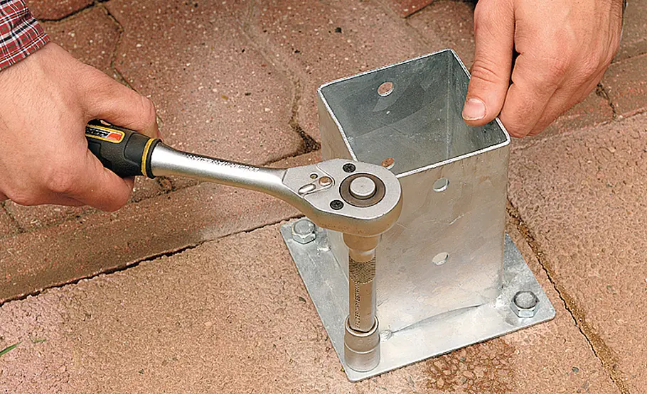 Mülltonnenbox auf Pflaster befestigen Mülltonnenstellplatz