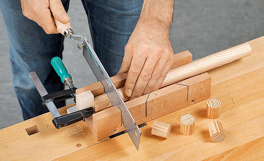 Sitzhocker bauen Noppenhocker bauen