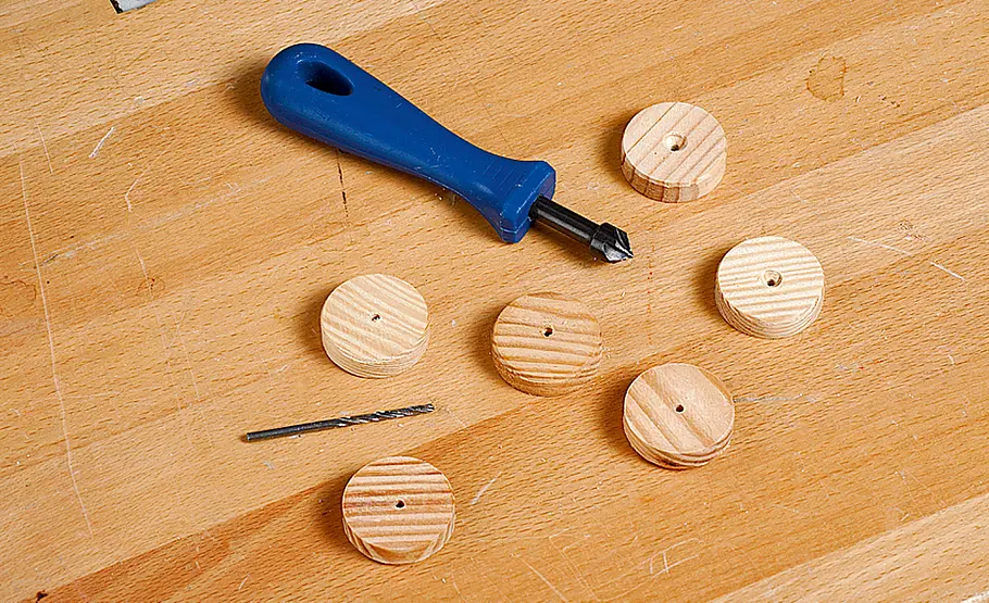 Sitzhocker bauen Noppenhocker bauen