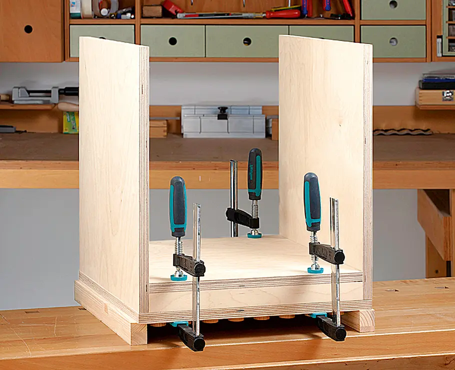 Sitzhocker bauen Noppenhocker bauen